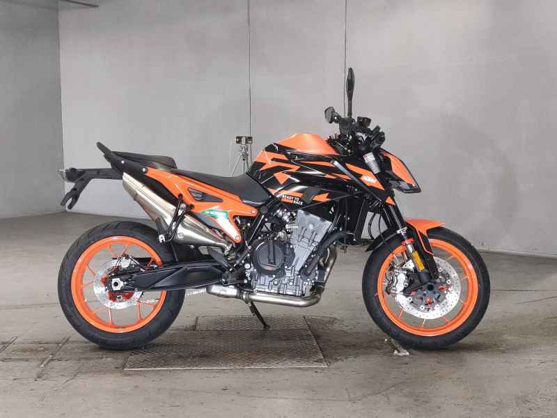 KTM 890 Duke 2023