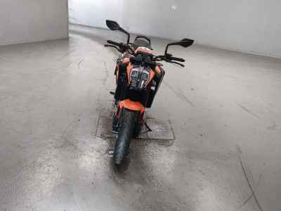 KTM 890 Duke 2023