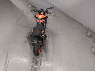 KTM 890 Duke 2023