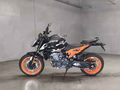 KTM 890 Duke 2023