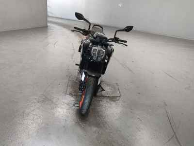 KTM 890 Duke 2023