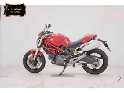 Ducati Monster 696 2009