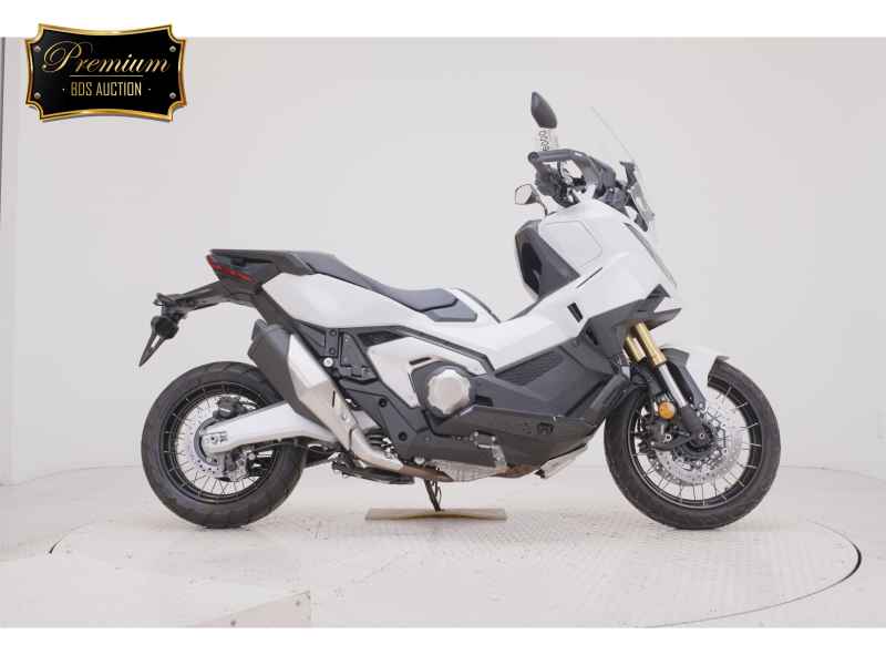 Honda X-Adv 750 2025