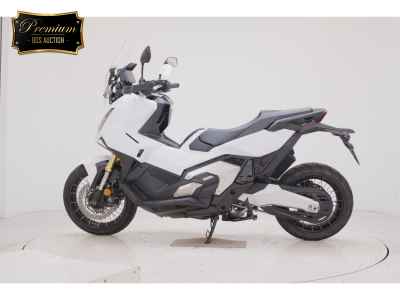 Honda X-Adv 750 2025