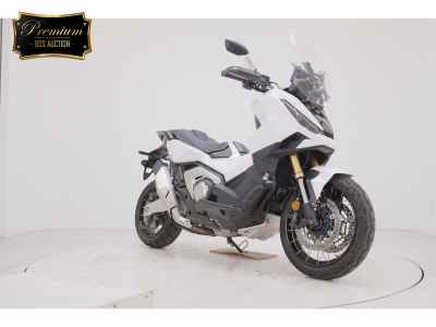 Honda X-Adv 750 2025