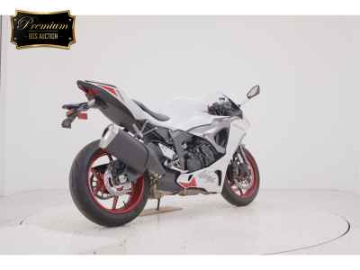 Kawasaki Ninja ZX-6R 2025