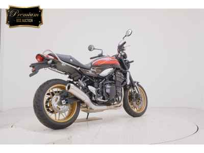 Kawasaki Z900RS 2022