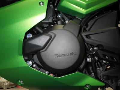 Kawasaki Ninja 7 Hybrid 2025