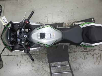 Kawasaki Ninja 7 Hybrid 2025