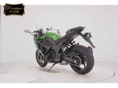 Kawasaki Ninja 1100SX 2025