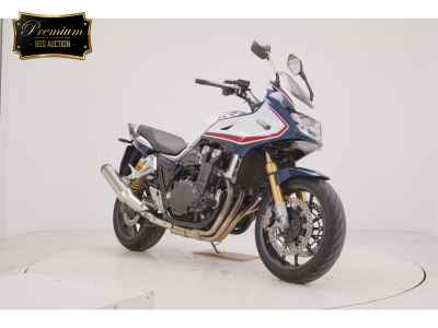 Honda CB1300 Super Boldor 2023