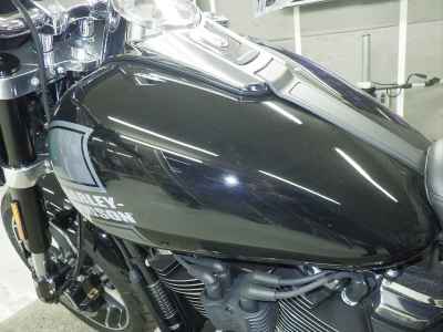Harley-Davidson Sport Glide FLSB1750 2025