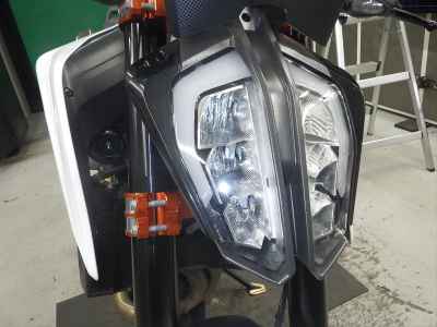 KTM 890 Duke R 2021