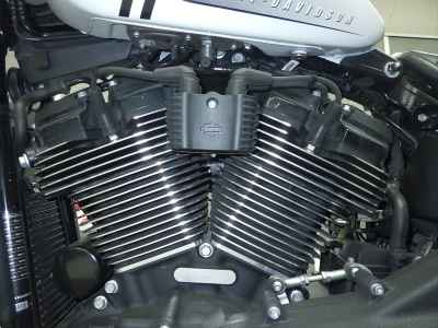 Harley-Davidson FXBBS1870 2021