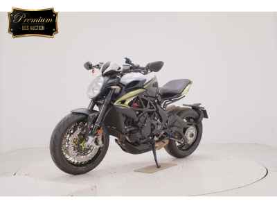 MV Agusta Brutale 800 Dragster RR 2020