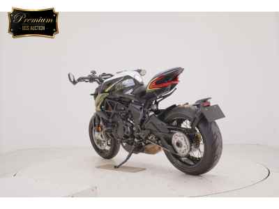 MV Agusta Brutale 800 Dragster RR 2020