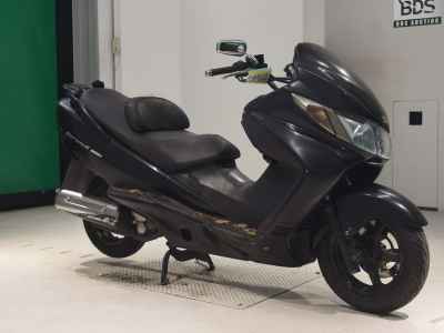 Suzuki Skywave 250S