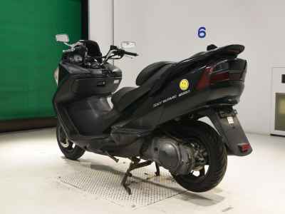 Suzuki Skywave 250S