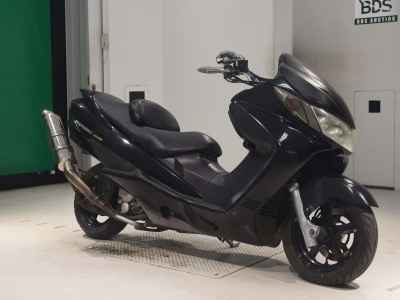 Suzuki Skywave 250S
