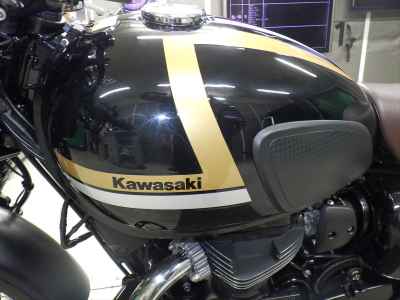 Kawasaki W800 2021