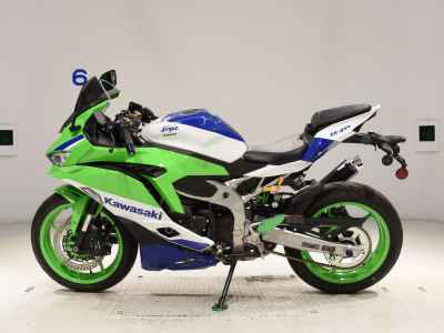 Kawasaki Ninja ZX-4RR 2024