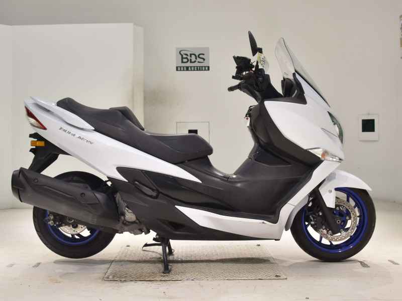 Suzuki Burgman 400 2020