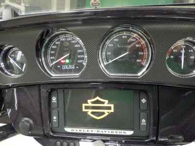 Harley-Davidson Street Glide FLHXSE1800 2015