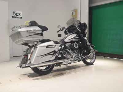 Harley-Davidson Street Glide FLHXSE1800 2015