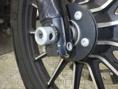 Harley-Davidson Sportster Iron XL883N 2015