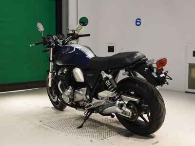 Honda CB1100RS 2021