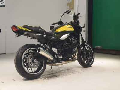 Kawasaki Z900RS 2023