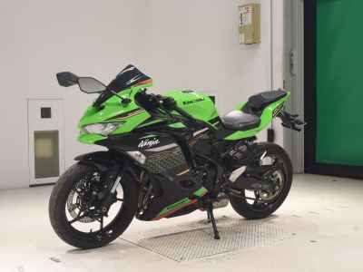 Kawasaki Ninja ZX-25R 2022