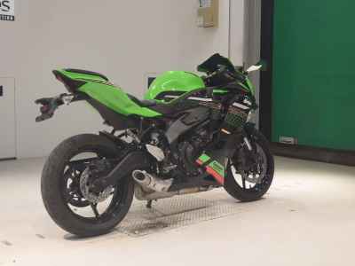 Kawasaki Ninja ZX-25R 2022