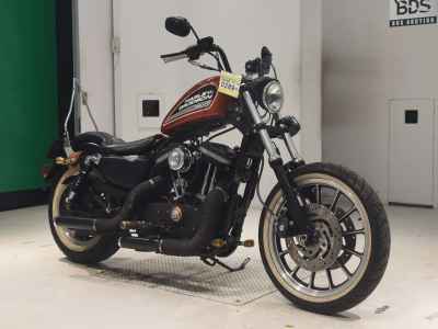 Harley-Davidson Sportster XL883R 2011
