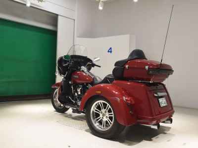 Harley-Davidson Electra Glide FLHTCU1870 Trike 2021