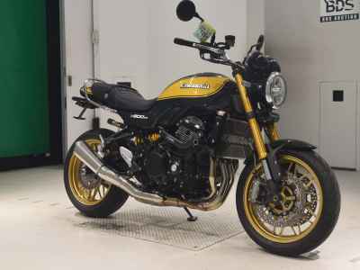 Kawasaki Z900RS SE 2024