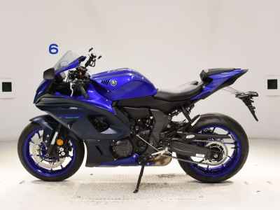 Yamaha YZF-R7 2023