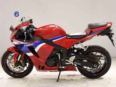 Honda CBR600RR 2024