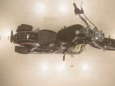 Harley-Davidson Sportster Custom XL1200C 2013