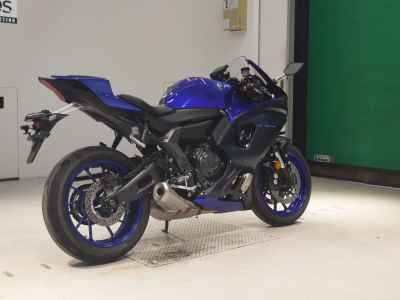 Yamaha YZF-R7 2025