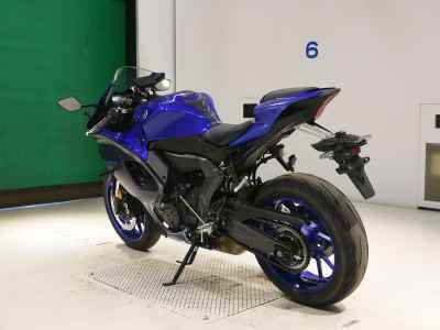 Yamaha YZF-R7 2025