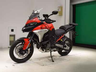 Ducati Multistrada V4 2023