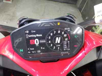 Ducati Supersport 950 S 2025