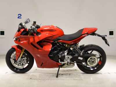 Ducati Supersport 950 S 2025