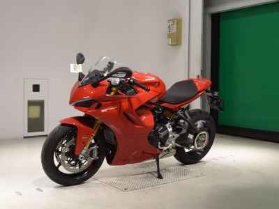 Ducati Supersport 950 S 2025