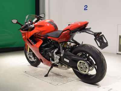 Ducati Supersport 950 S 2025
