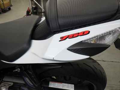 Suzuki GSX-R750 2013