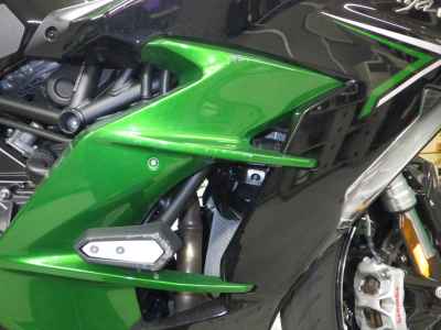Kawasaki Ninja H2 SX 2022