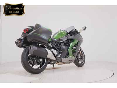 Kawasaki Ninja H2 SX 2022