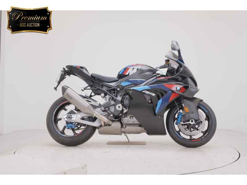 BMW M1000RR 2025